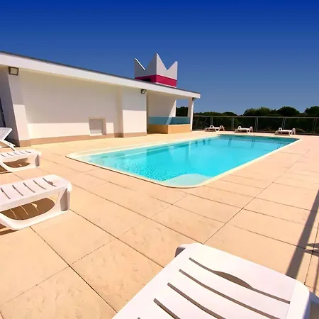 Sun, Sea And Poolside Bliss-beahost * Bibione